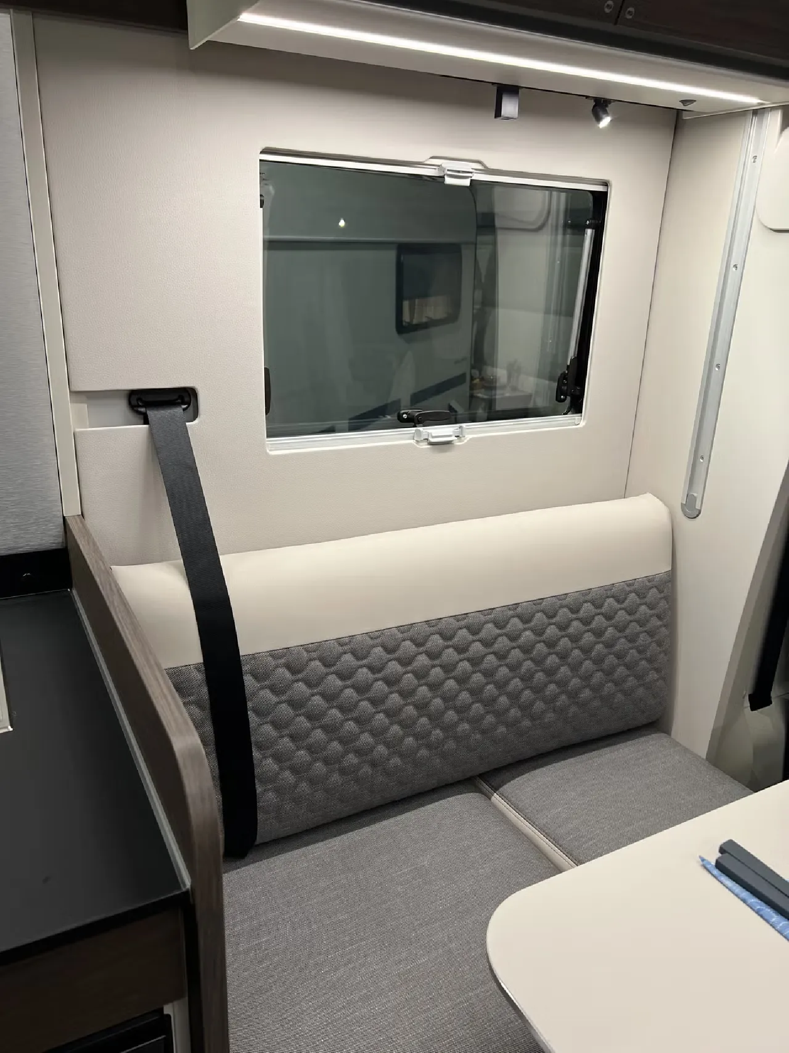 Adria MATRIX SUPREME 670 DL