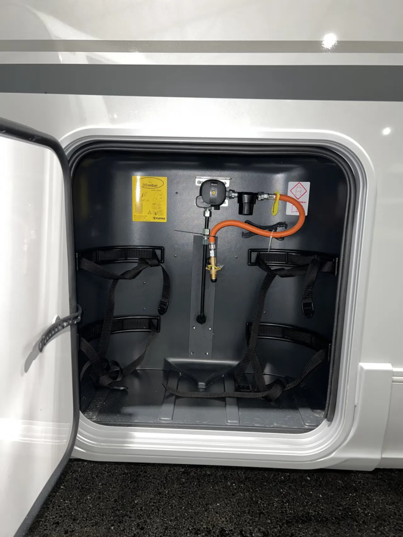 Adria MATRIX SUPREME 670 DL