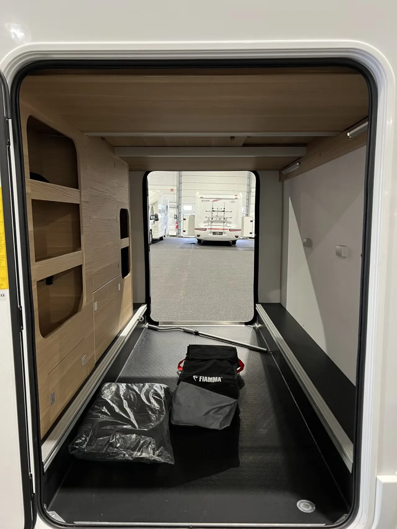 Adria Matrix Plus 670 SL