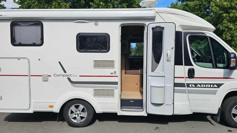 Adria Compact + SL