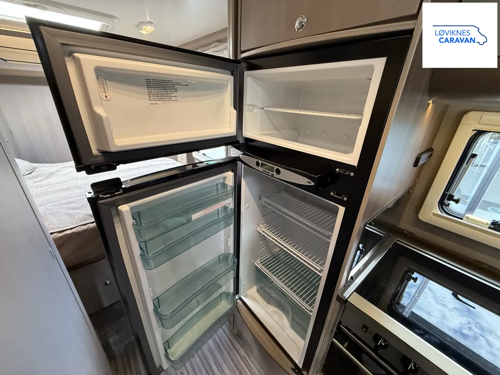 Adria MATRIX SUPREME M 677