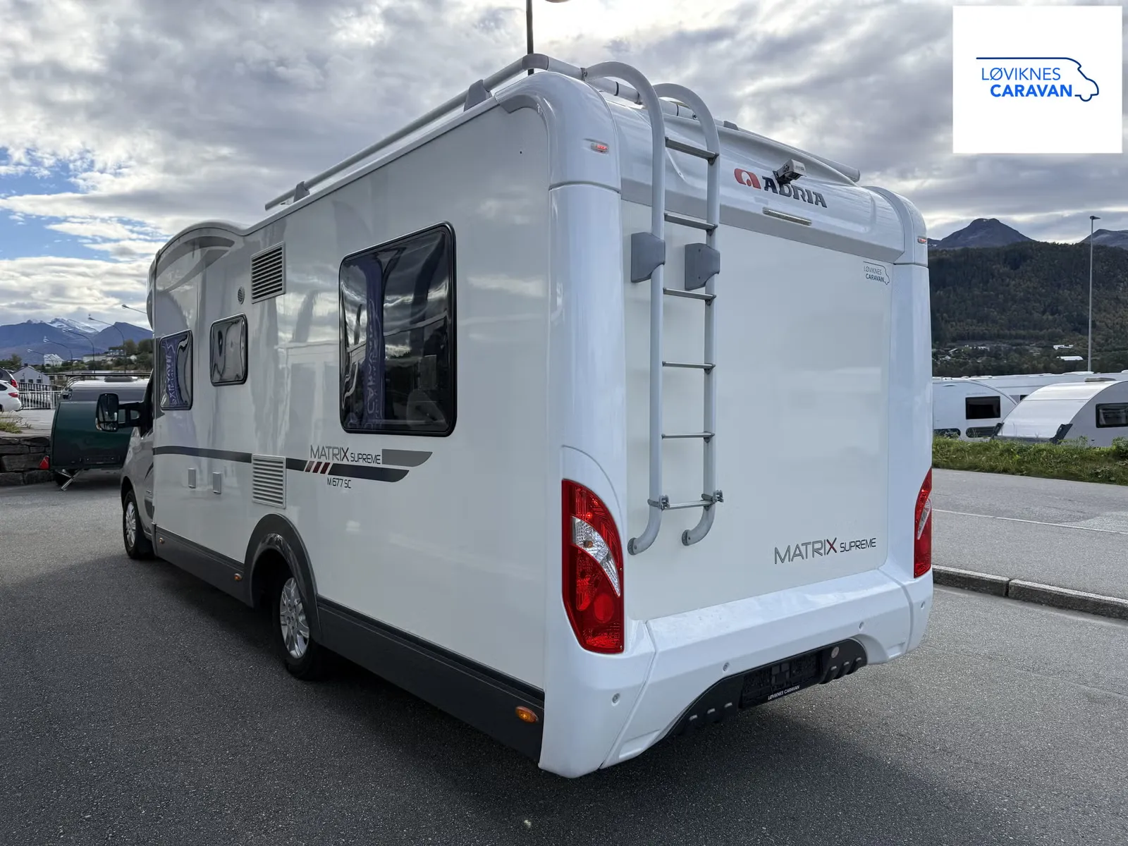 Adria MATRIX SUPREME M 677