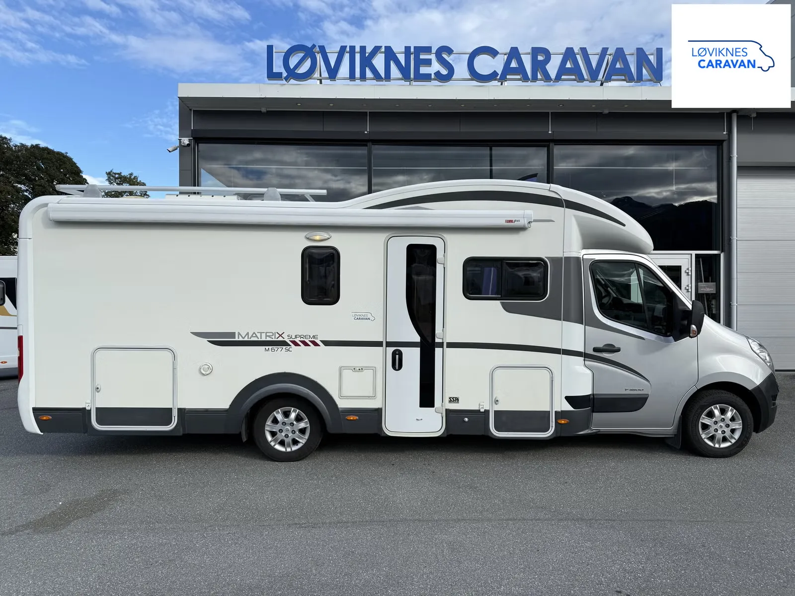 Adria MATRIX SUPREME M 677