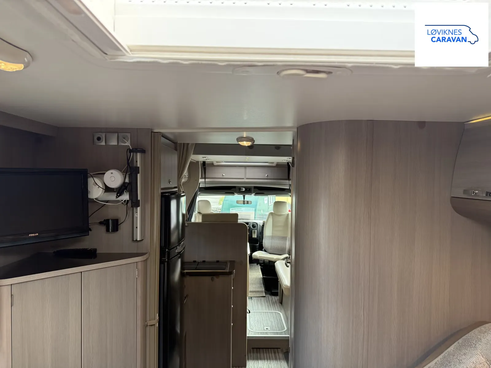 Adria MATRIX SUPREME M 677