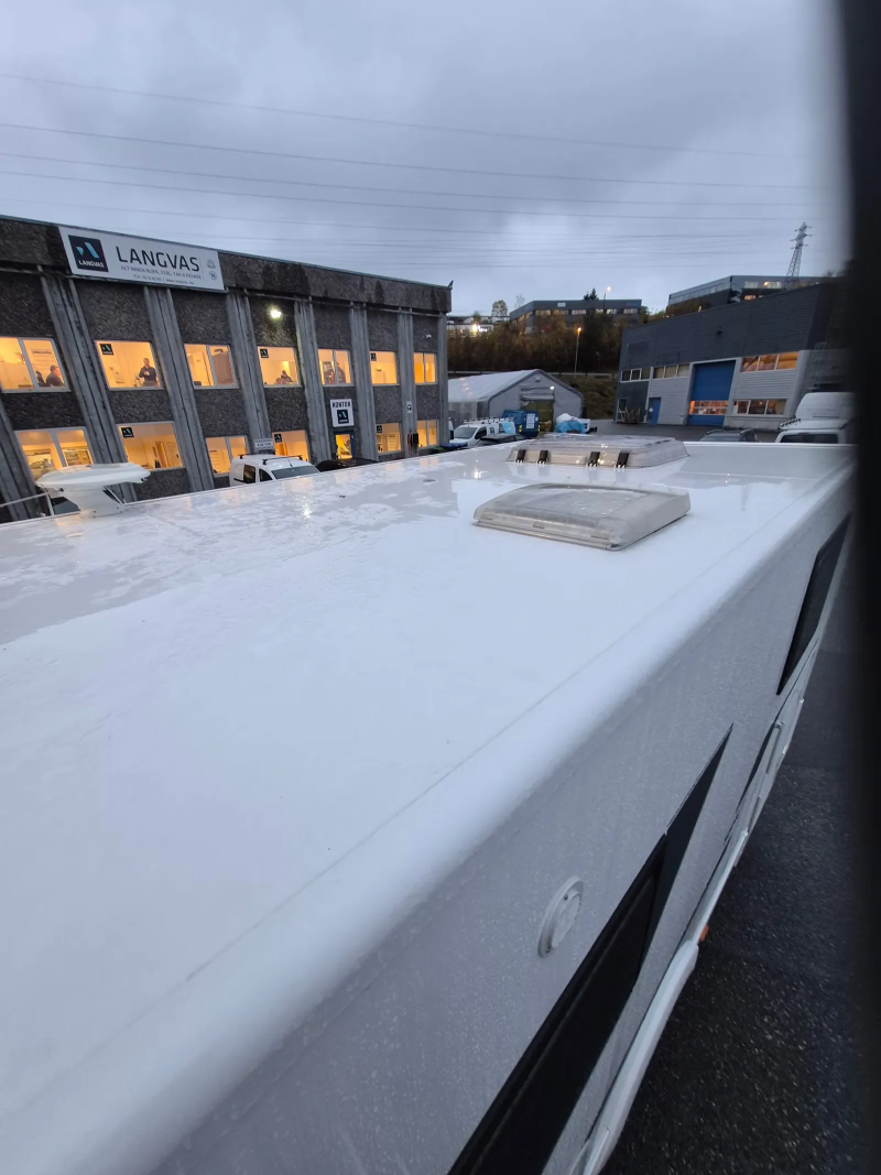 Adria Sonic i 700 SL