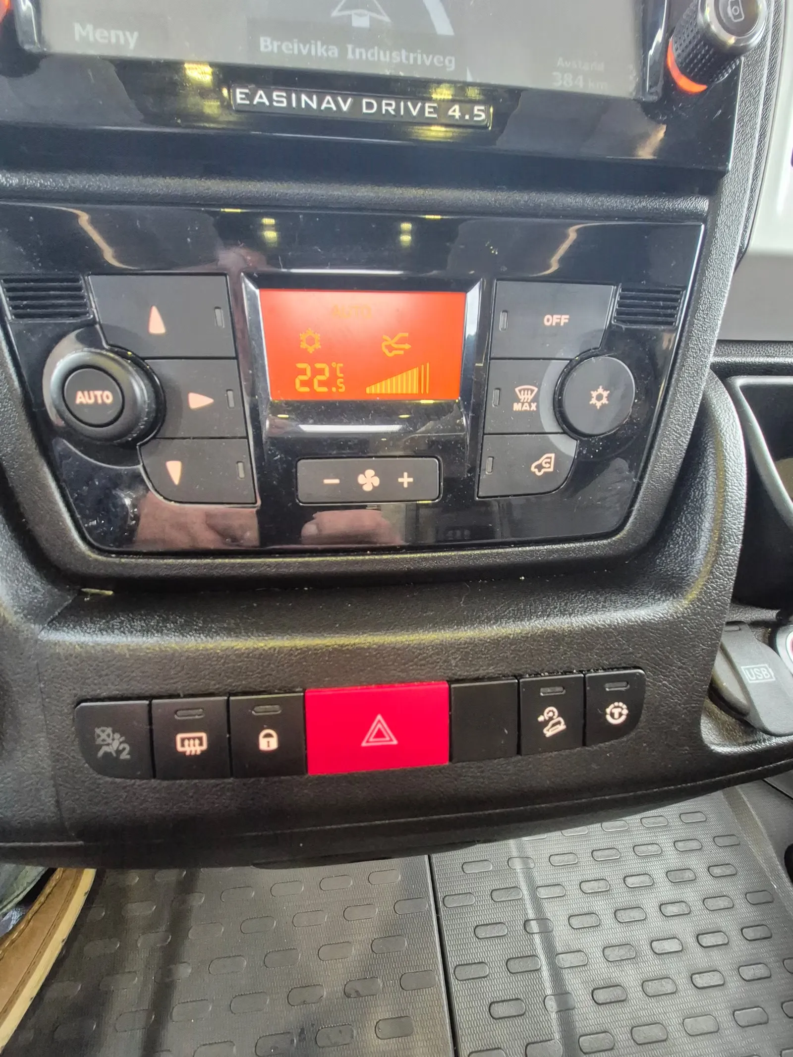 Adria Sonic i 700 SL