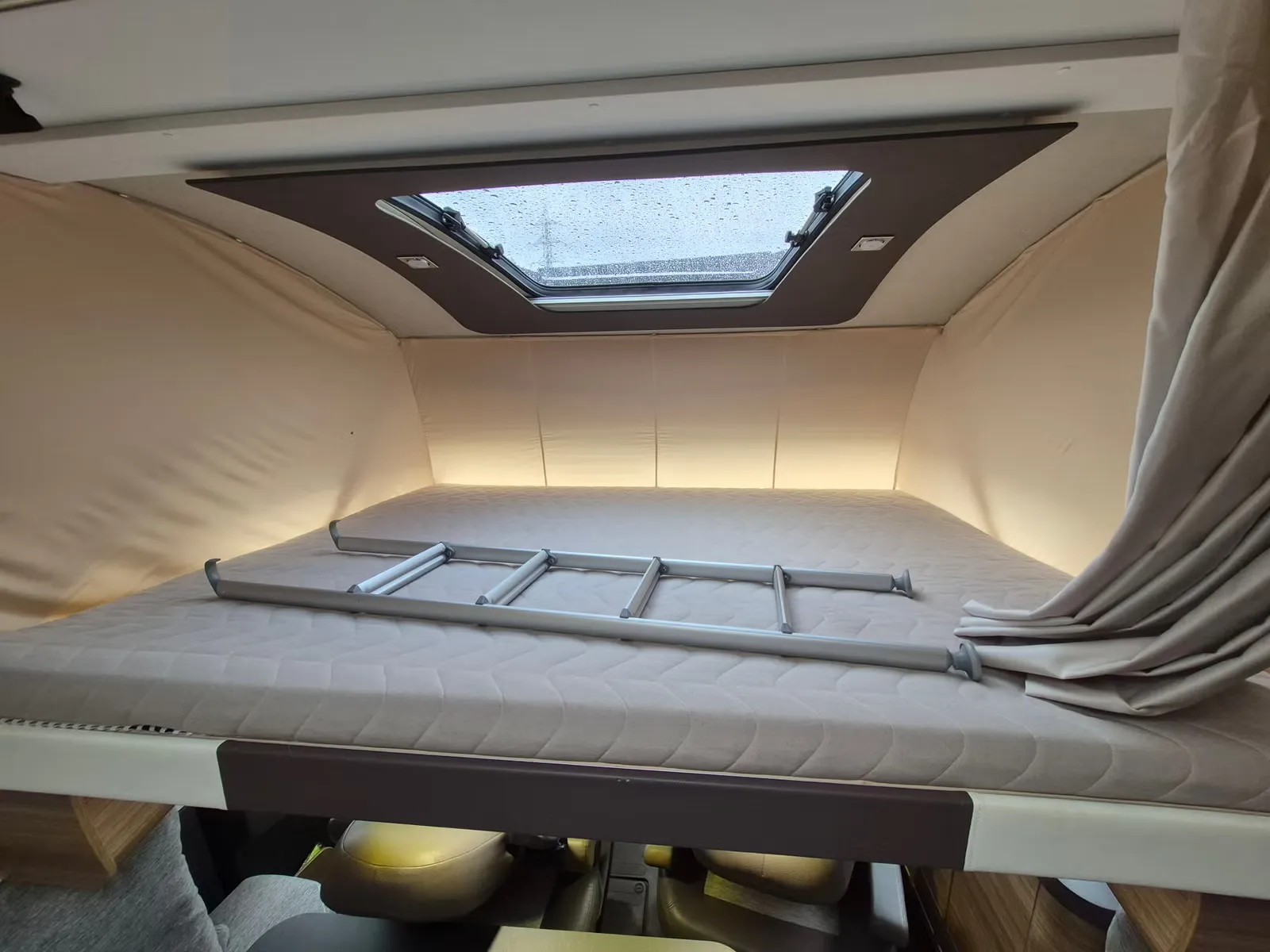 Adria Sonic i 700 SL