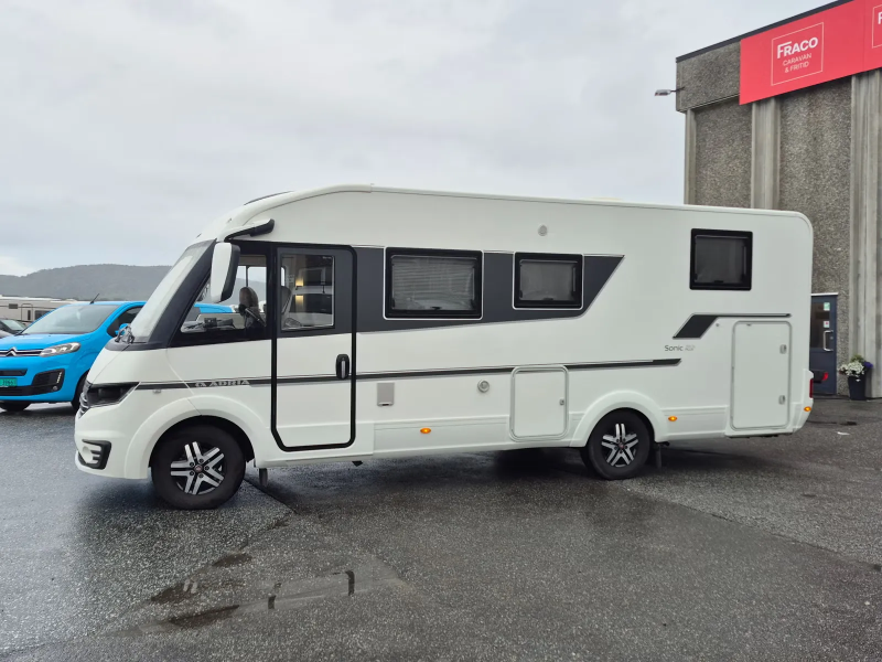 Adria Sonic i 700 SL