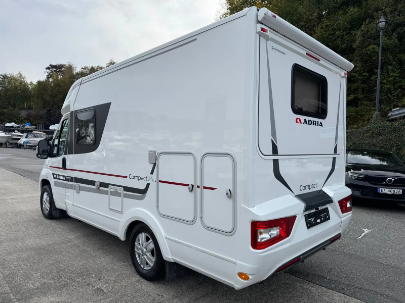 Adria Compact SLS