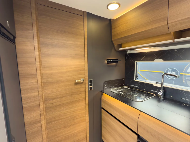 Benimar Amphitryon 998