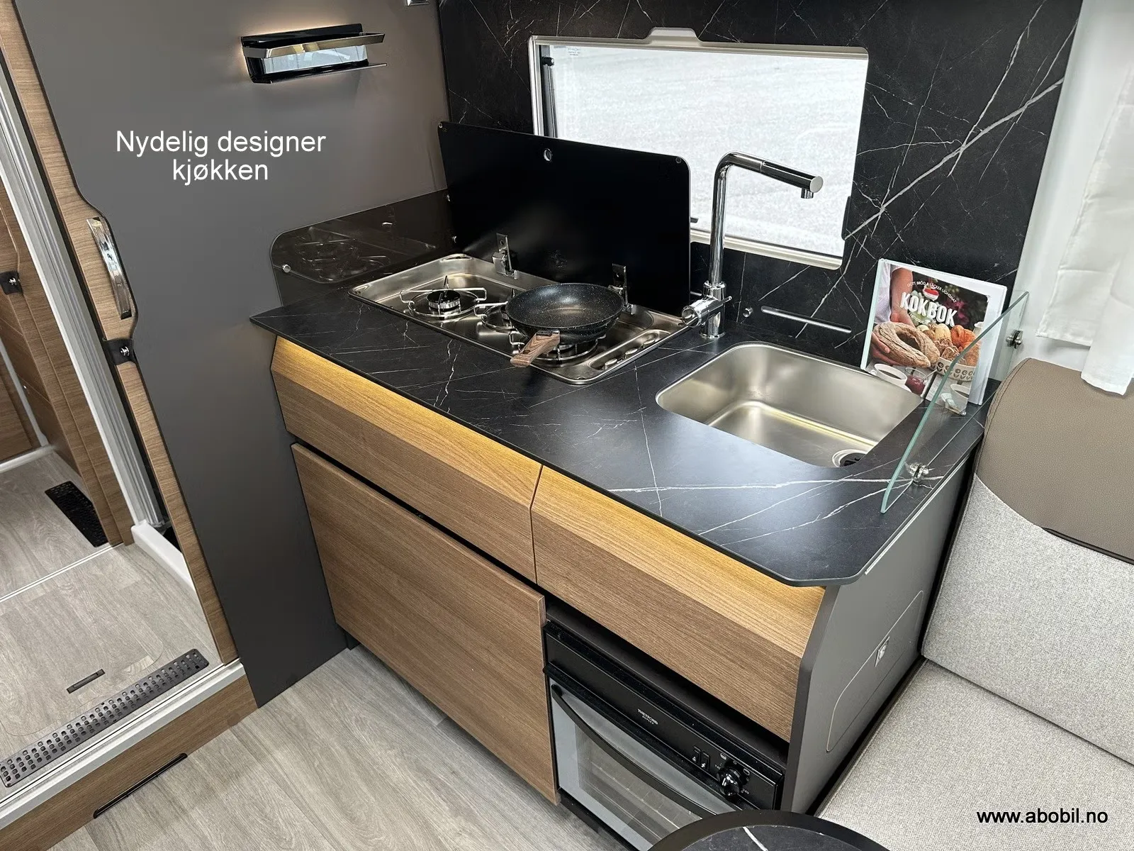 Benimar Amphitryon 998