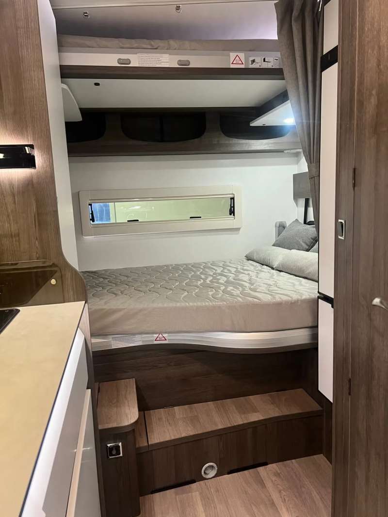 Benimar Amphitryon 940