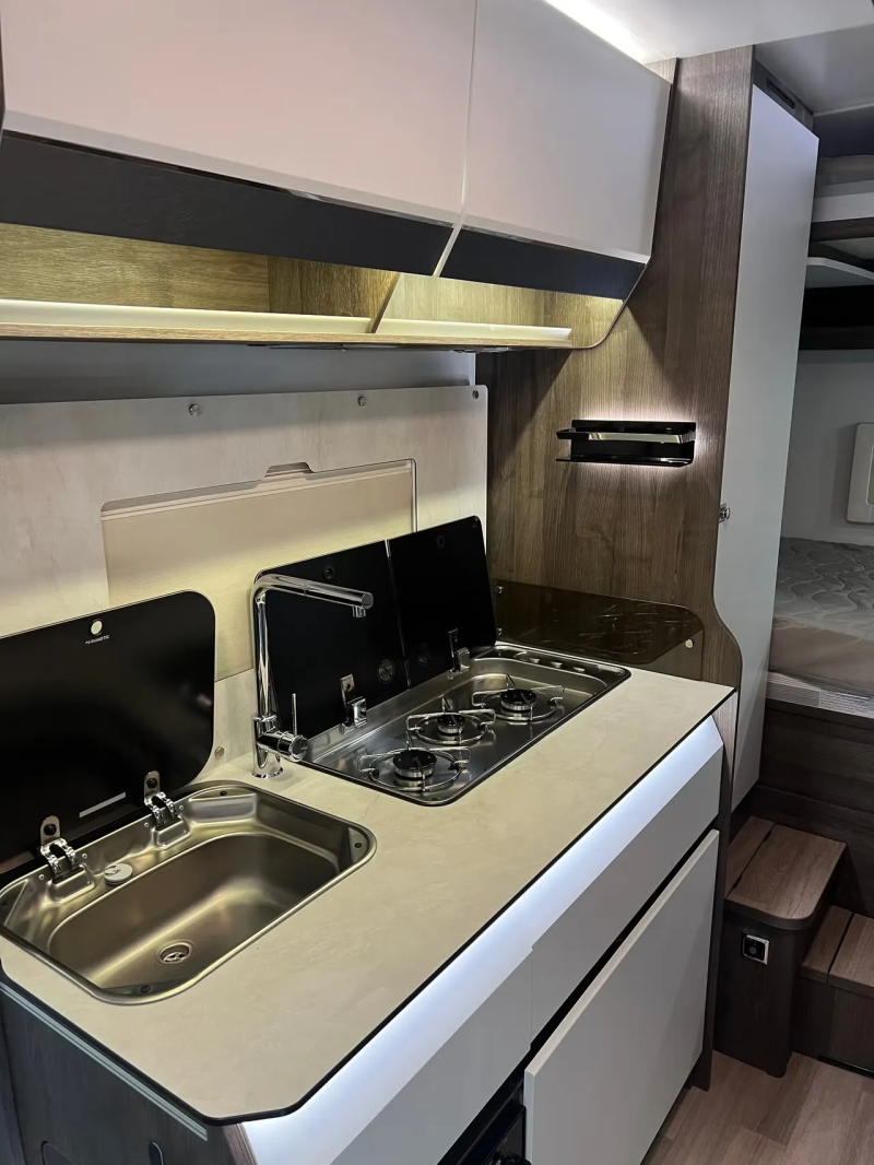 Benimar Amphitryon 940