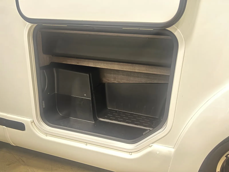 Benimar Amphitryon 940