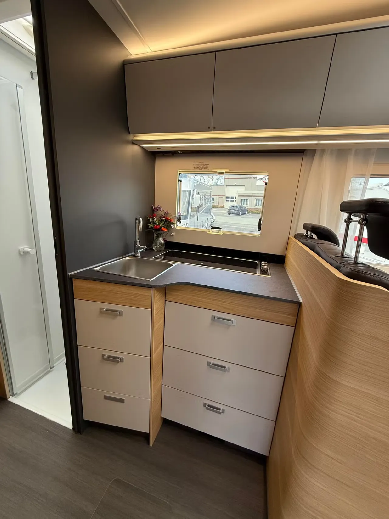 Adria Coral Axess 670 SL