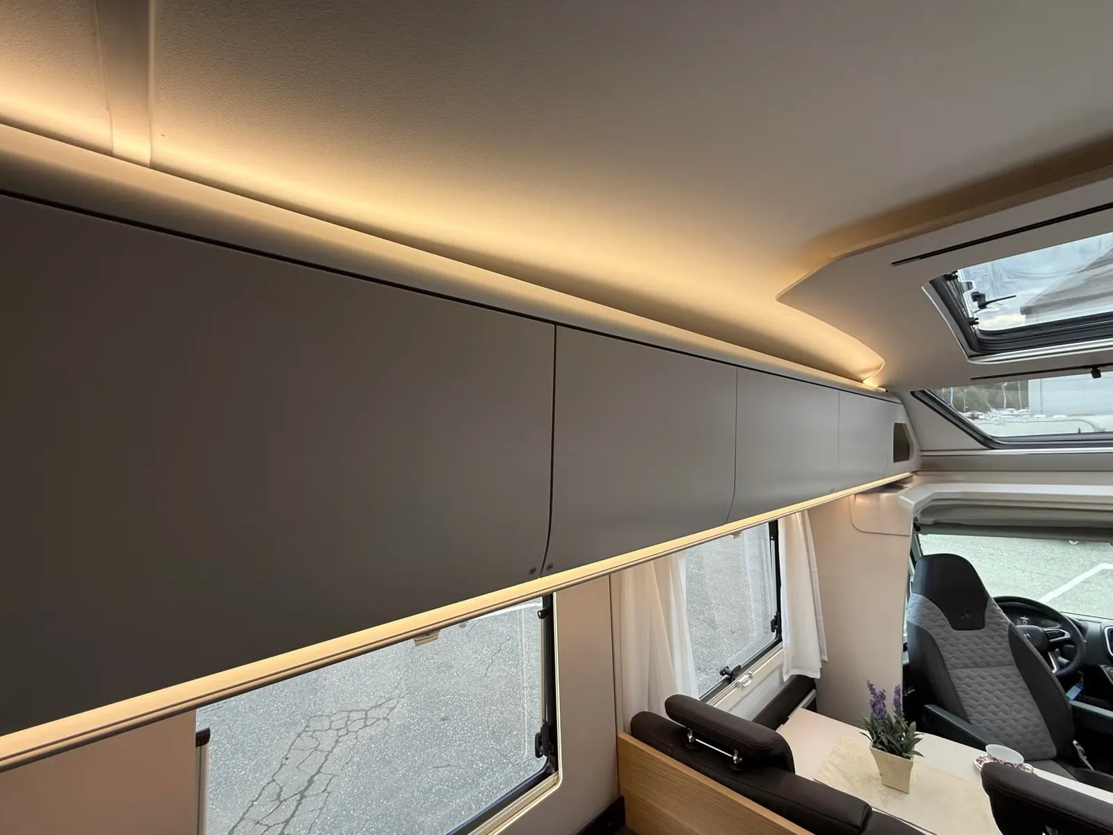 Adria Coral Axess 670 SL