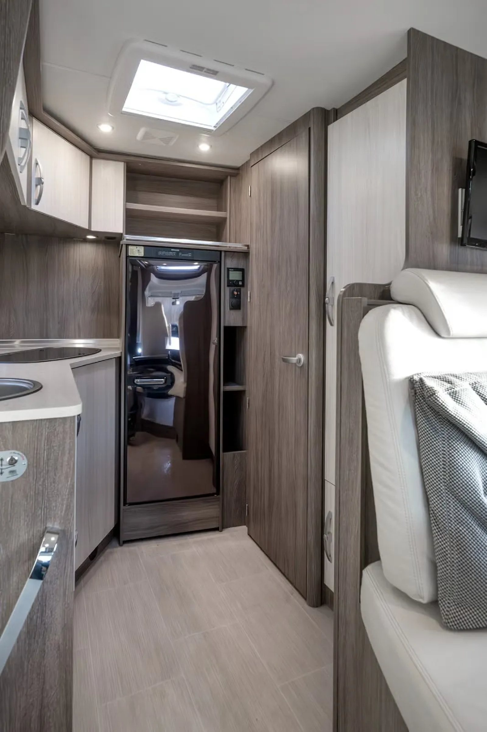 Bürstner IXEO Time IT 586