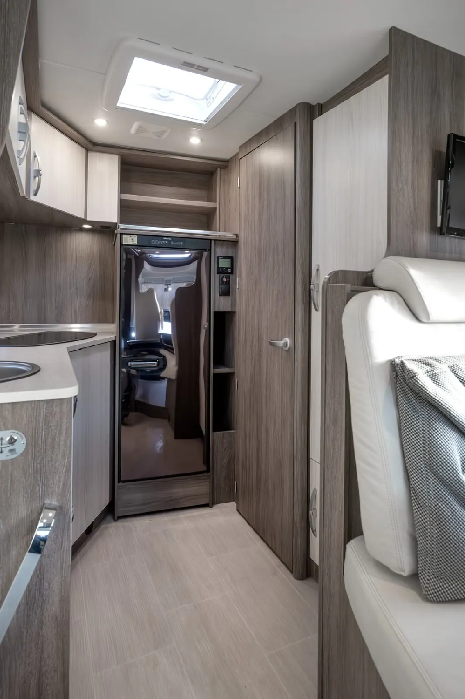 Bürstner IXEO Time IT 586