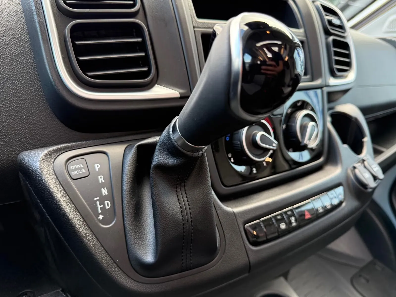 Adria Coral Axess 670 SL