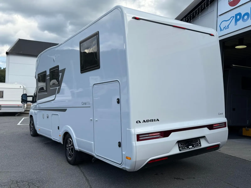 Adria Coral Axess 670 SL