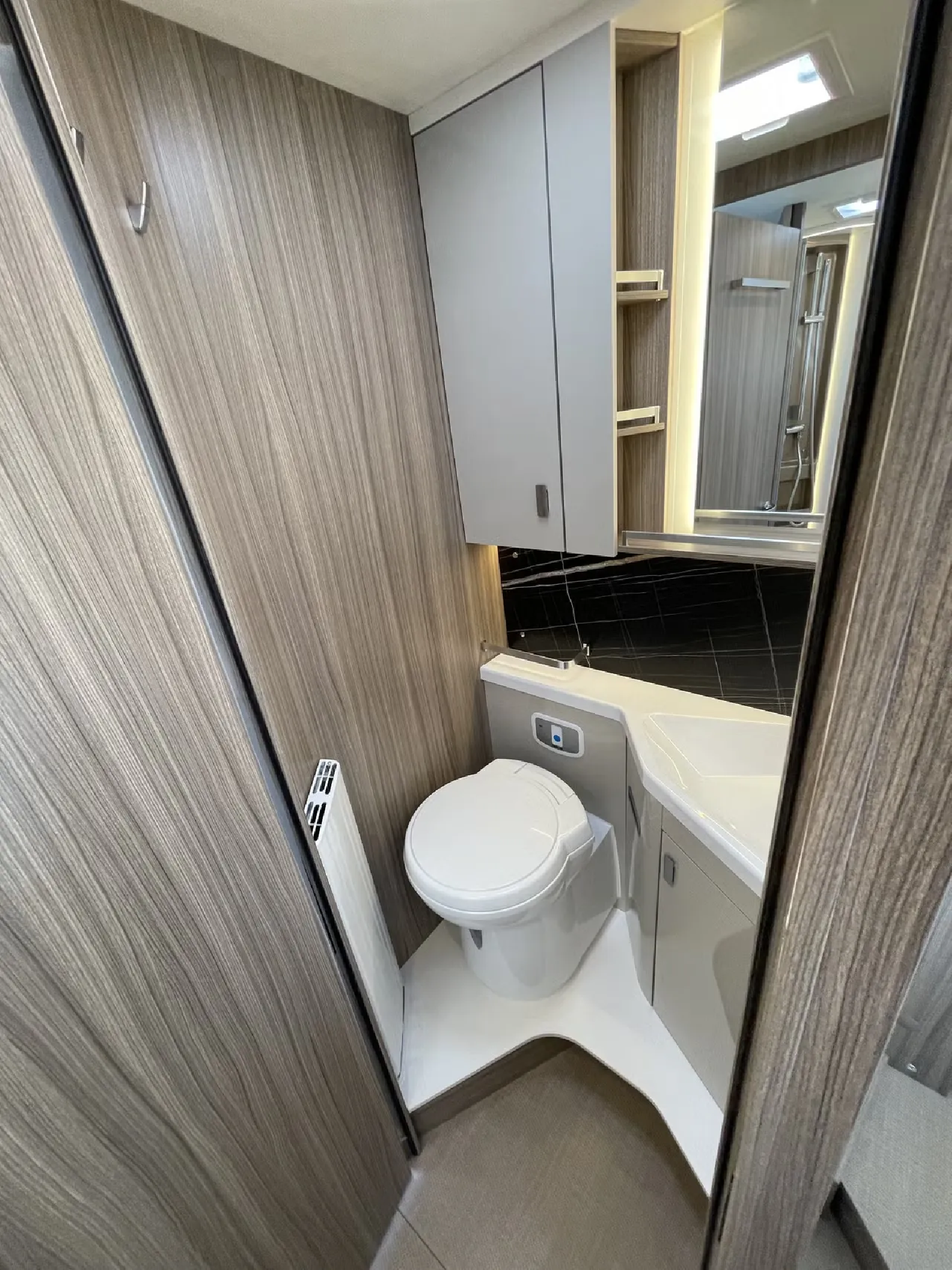 Bürstner Lyseo I 736