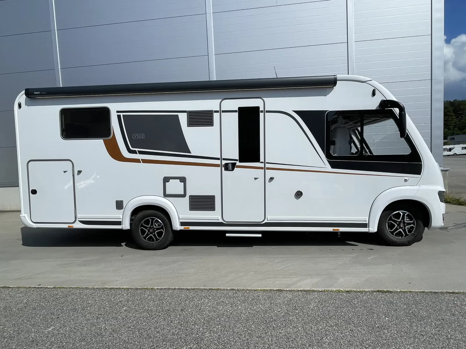 Bürstner Lyseo I 736