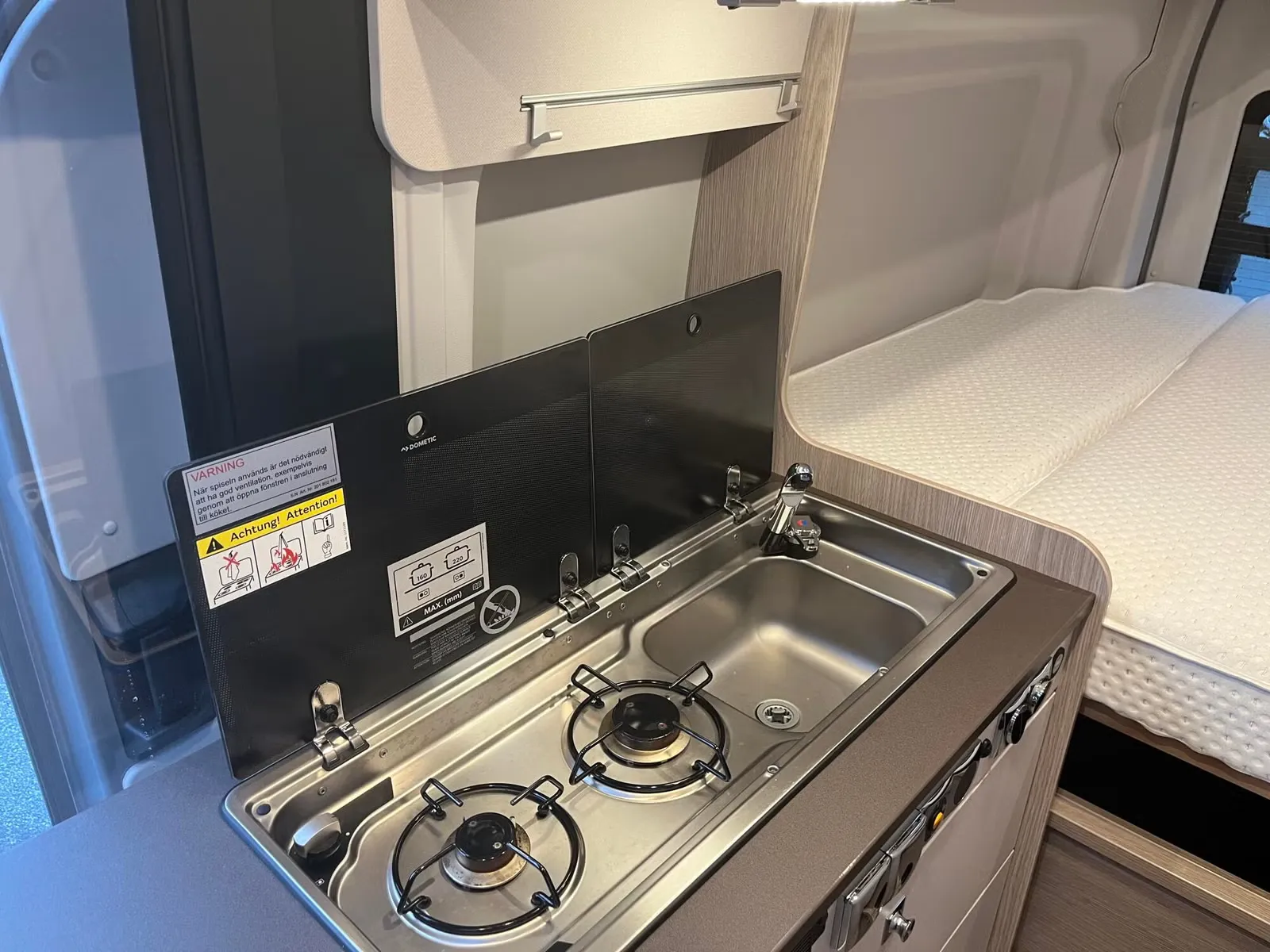 Bürstner Lineo C 590