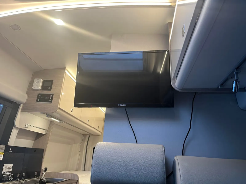 Bürstner Lineo C 590