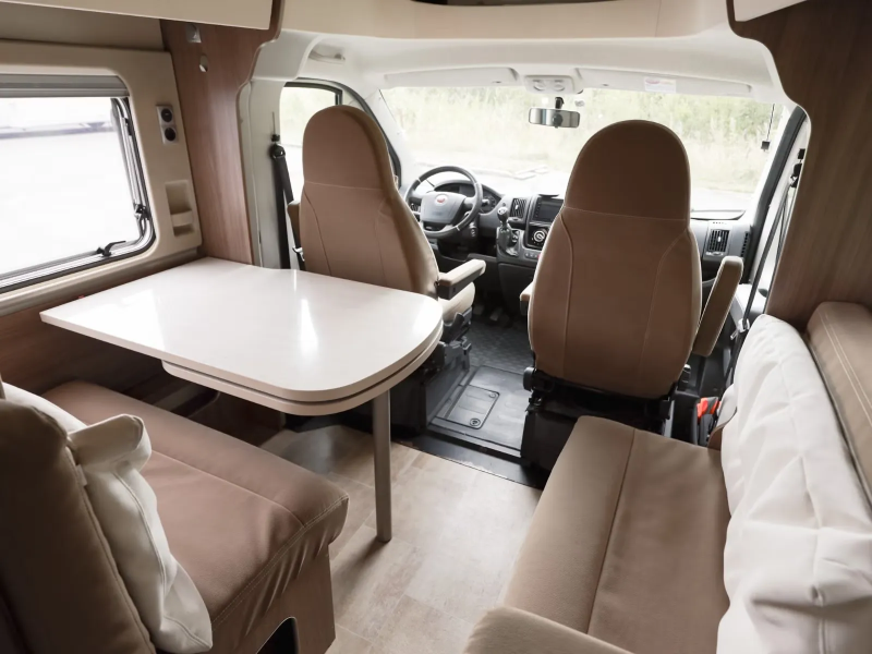 Bürstner Ixeo IT664