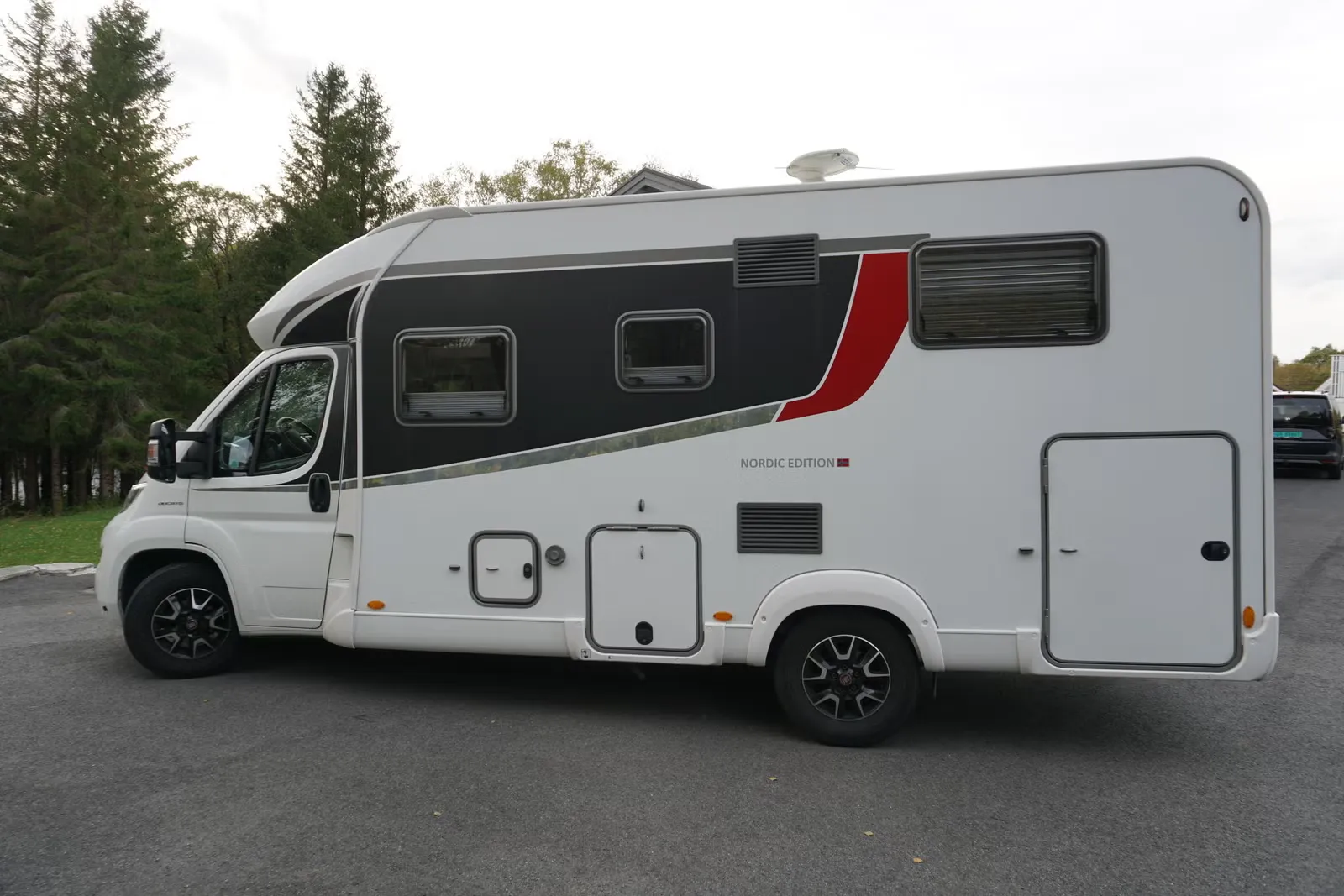 Bürstner Lyseo Nordic Edition 699