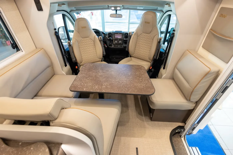 Bürstner B66 / TD 690