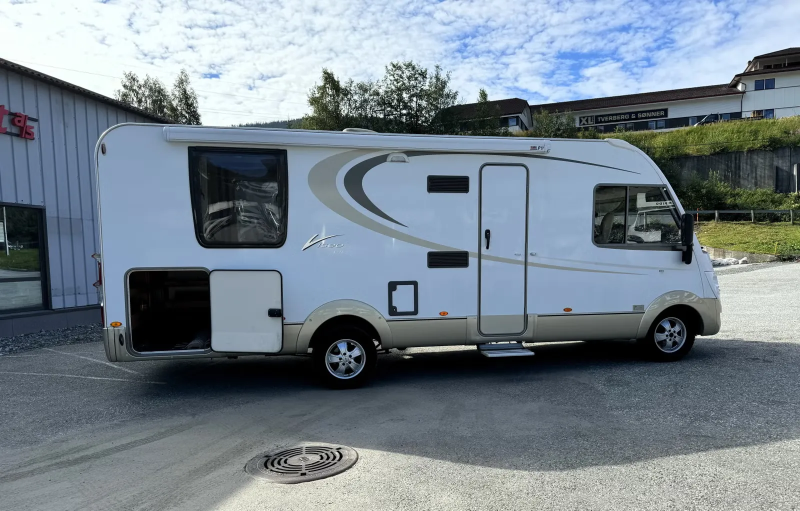 Bürstner Viseo i728