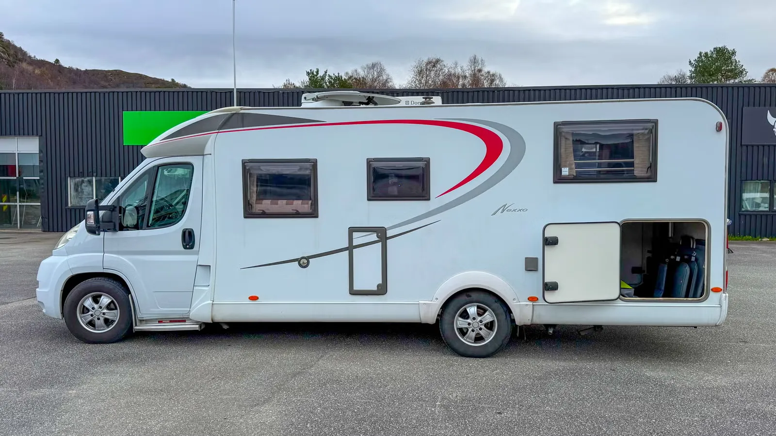 Bürstner Nexxo T 728