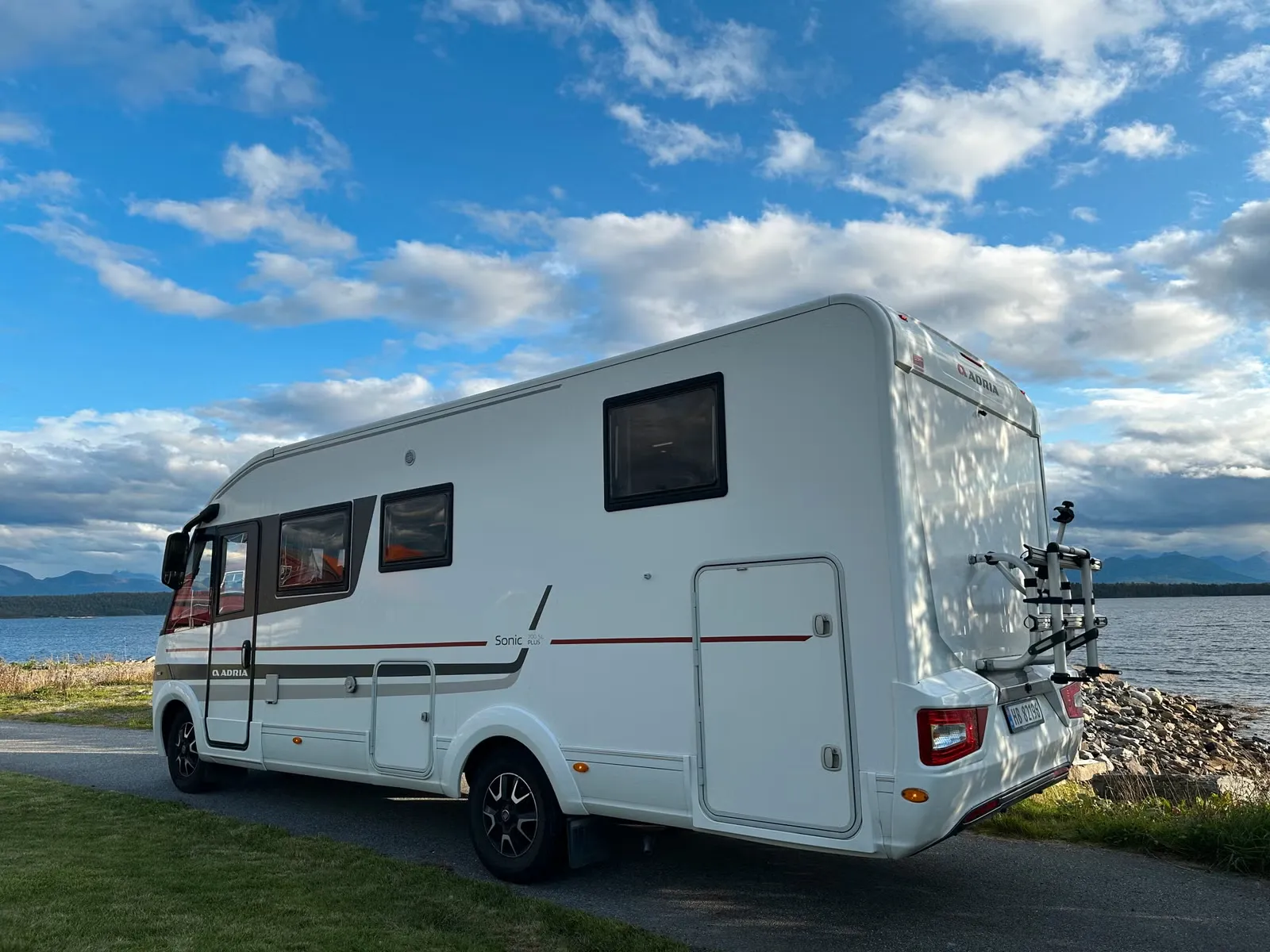 Adria Sonic Plus SL 700