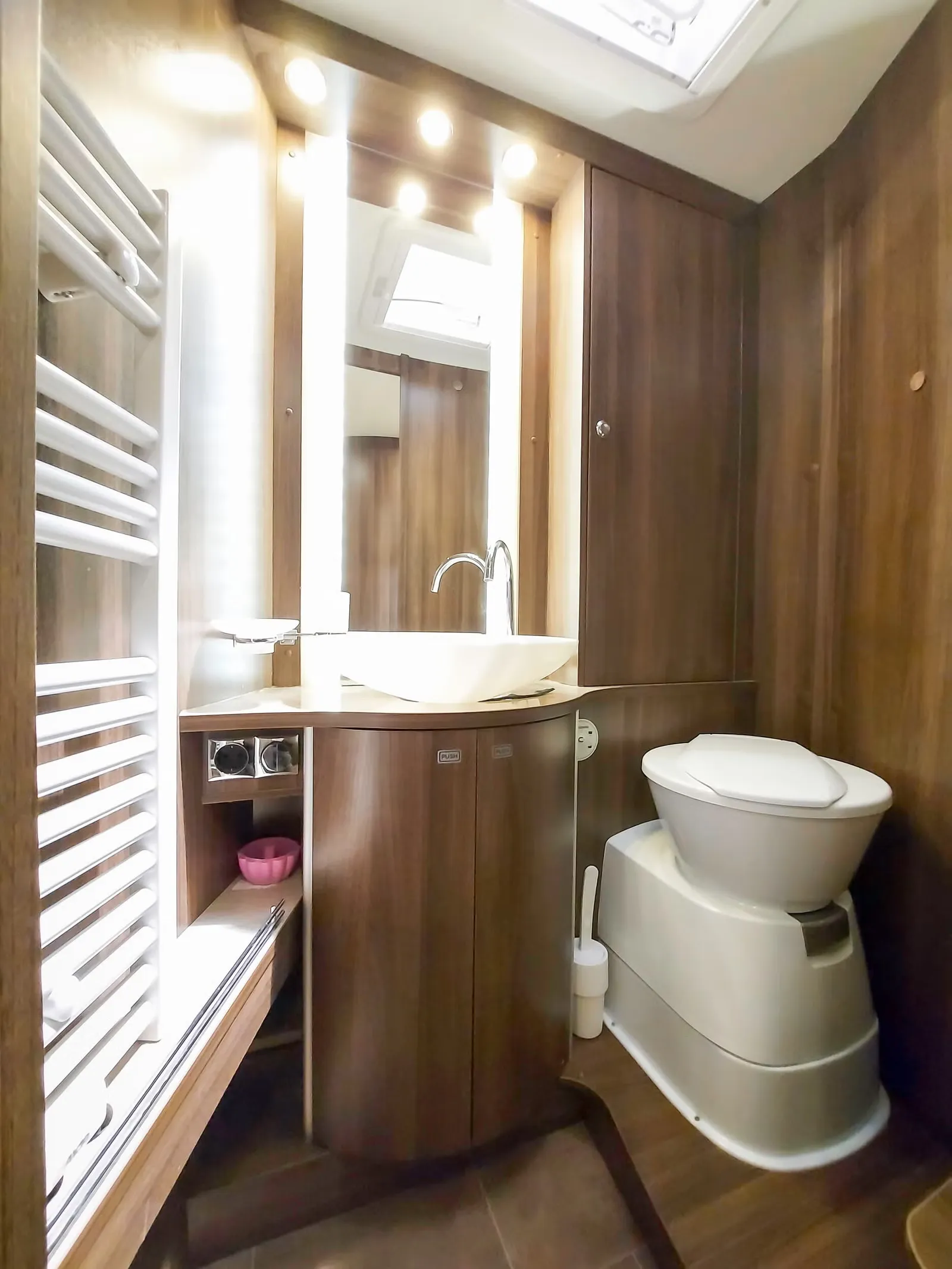 Bürstner I 890 Elegance kaufen – Kroken Bobil AS