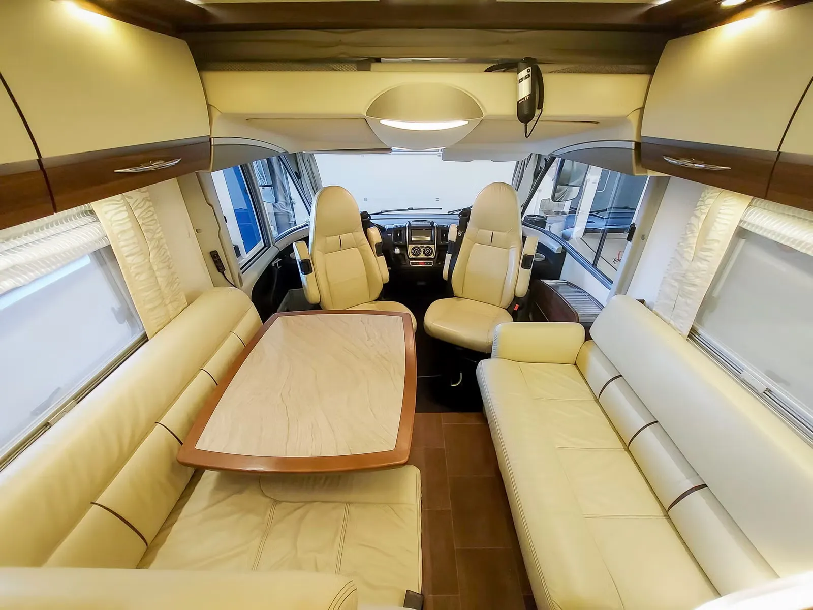 Bürstner I 890 Elegance kaufen – Kroken Bobil AS