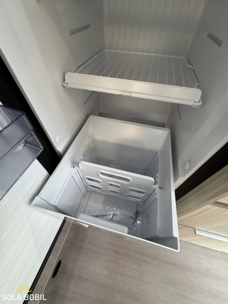 Adria COMPACT DL 60Y