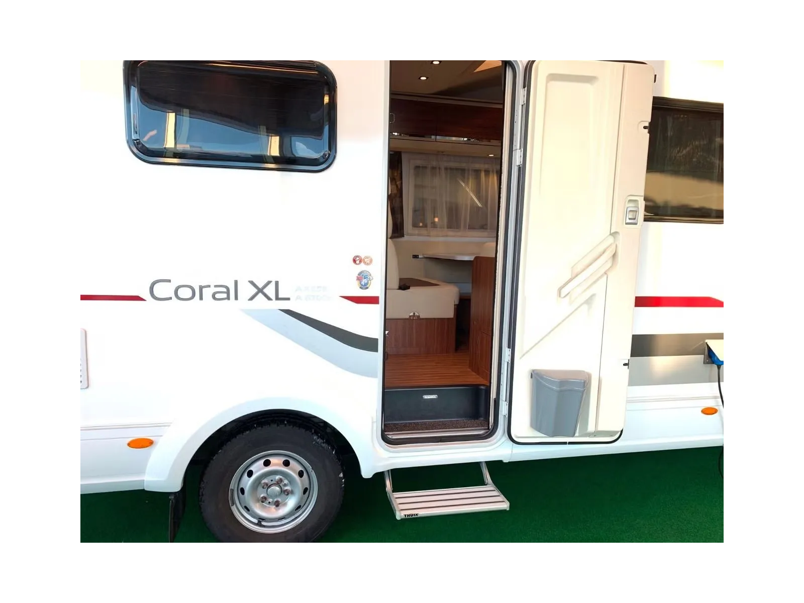 Adria Coral XL