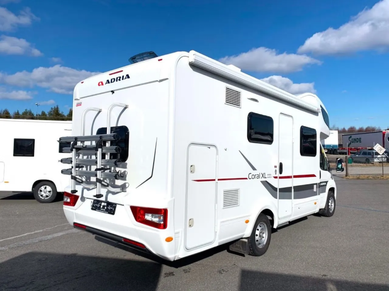 Adria Coral XL
