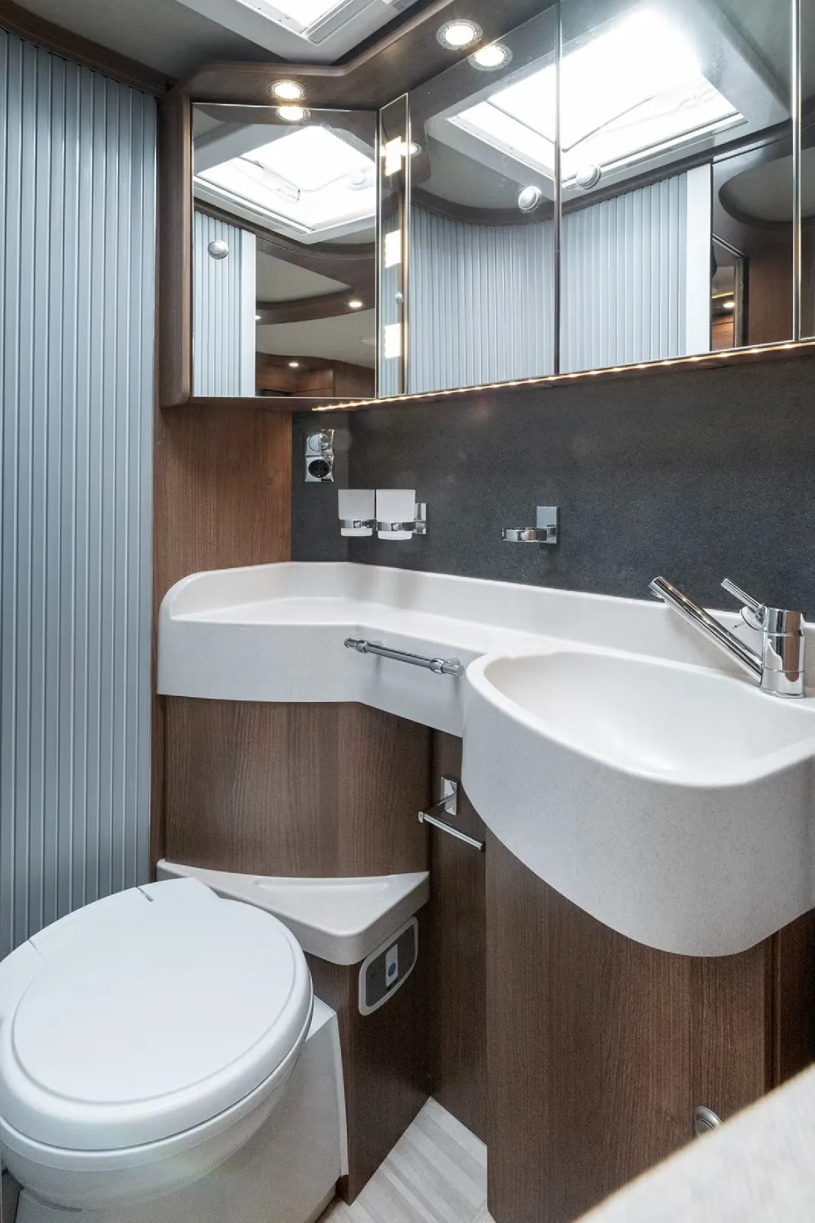 Carthago C-Tourer I 144 QB