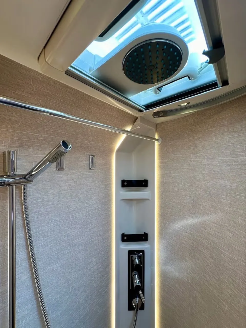 Carthago CHIC E-LINE 50LE HPC