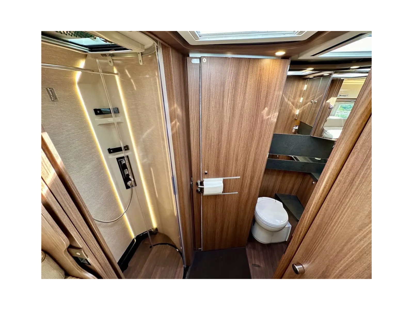 Carthago CHIC E-LINE 50LE HPC