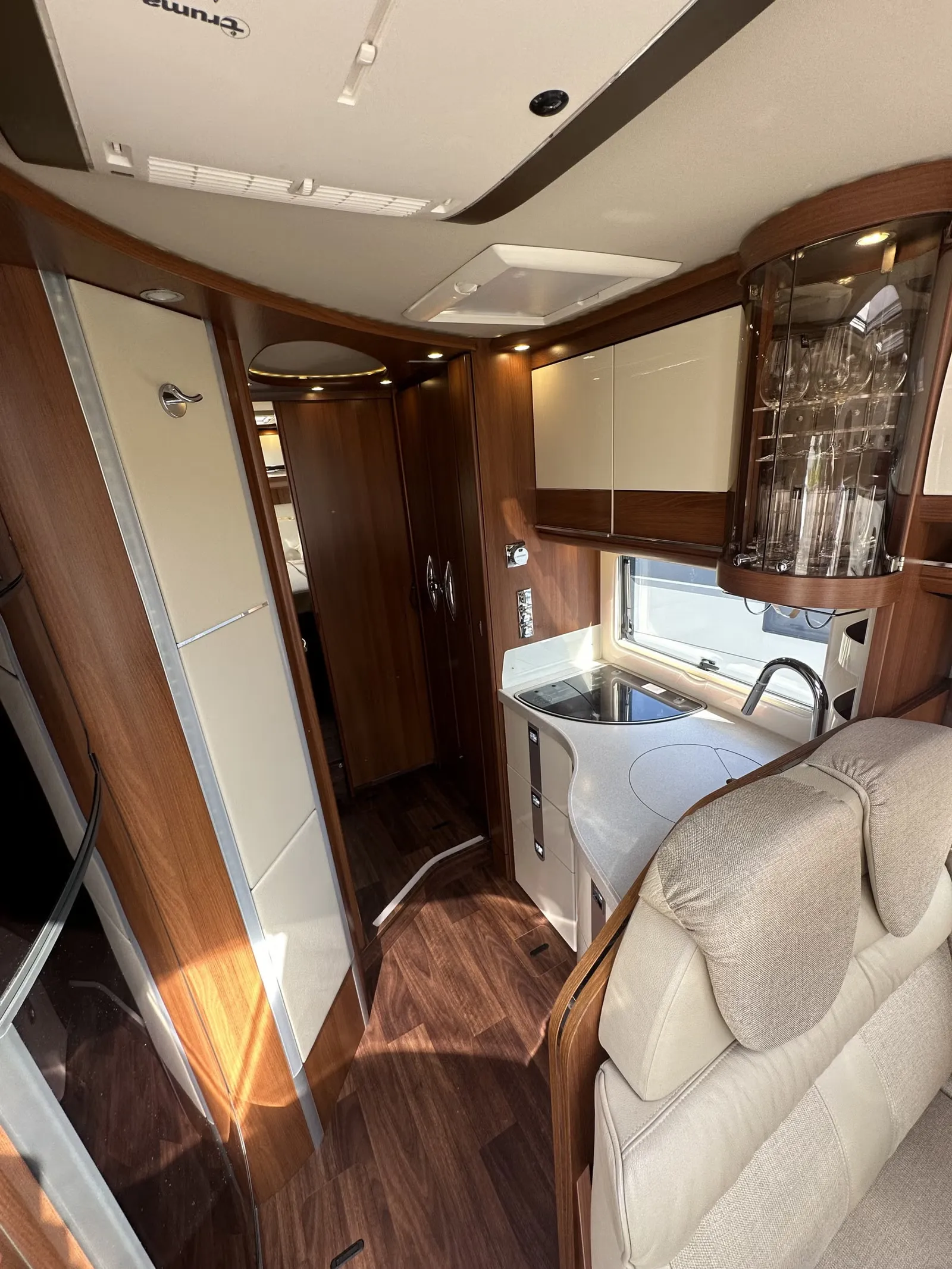 Carthago Chic E-Line I 51