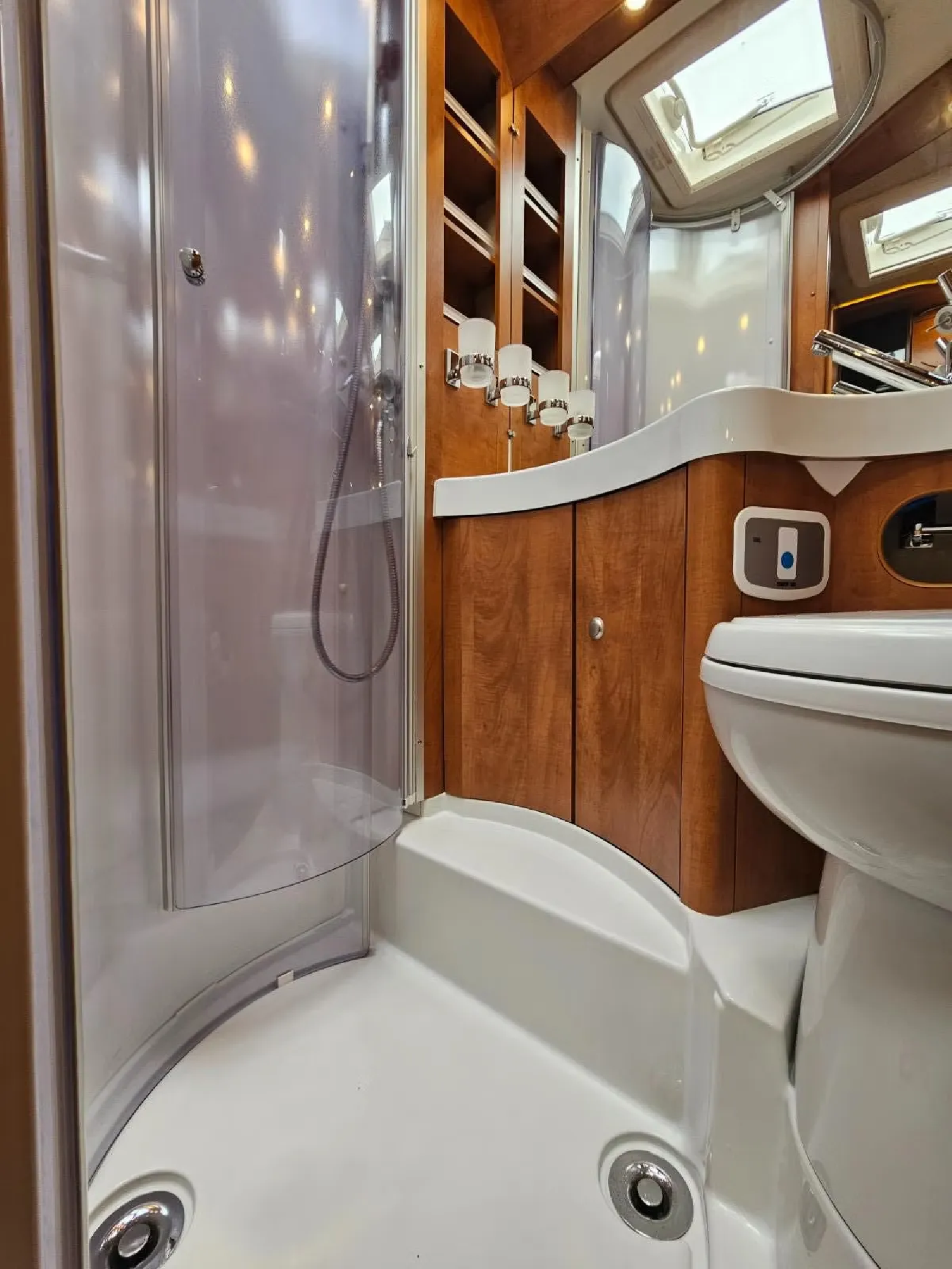 Carthago C-TOURER I 143