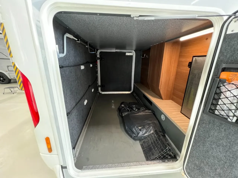 Carthago C- Compactline C- Compactline