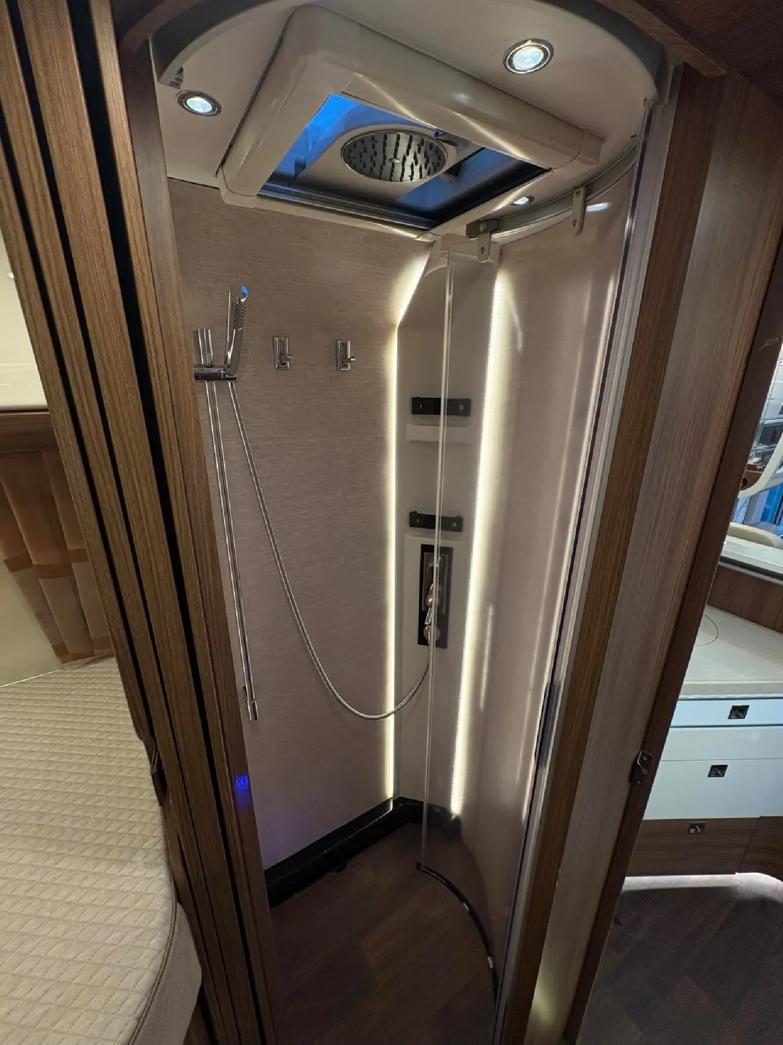 Carthago Chic E-Line I 51 LE HPC