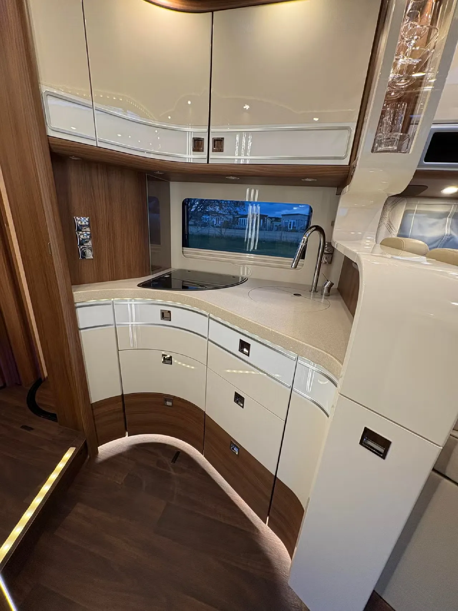 Carthago Chic E-Line I 51 LE HPC