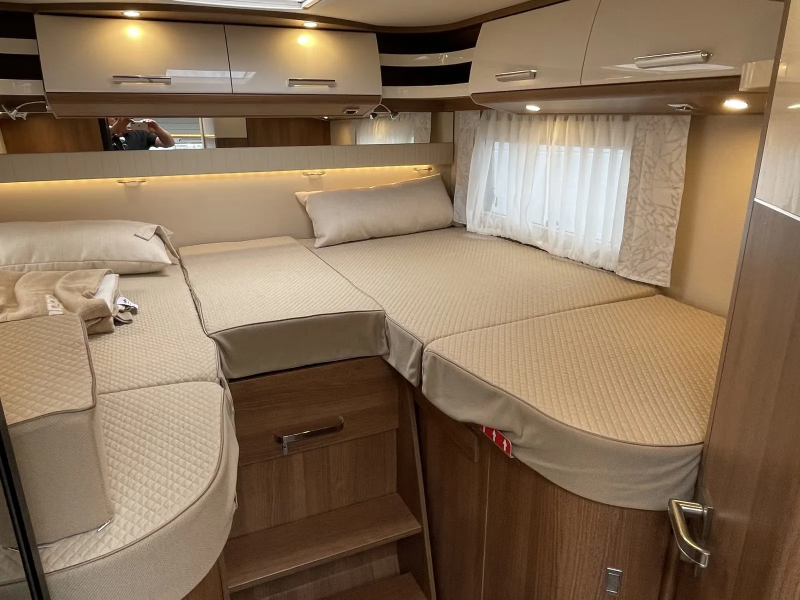 Carthago C - Tourer I 141 LE