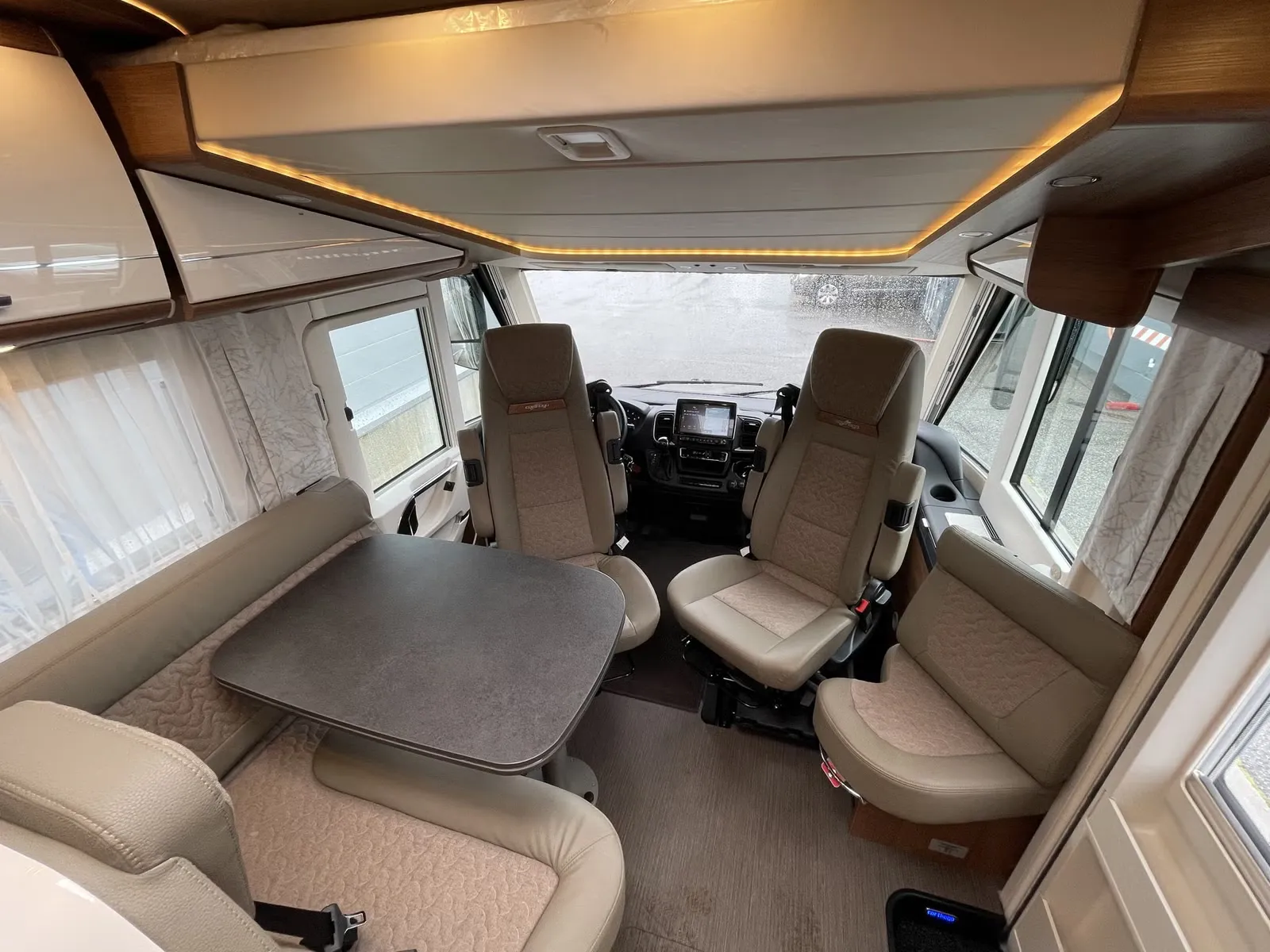 Carthago C - Tourer I 141 LE