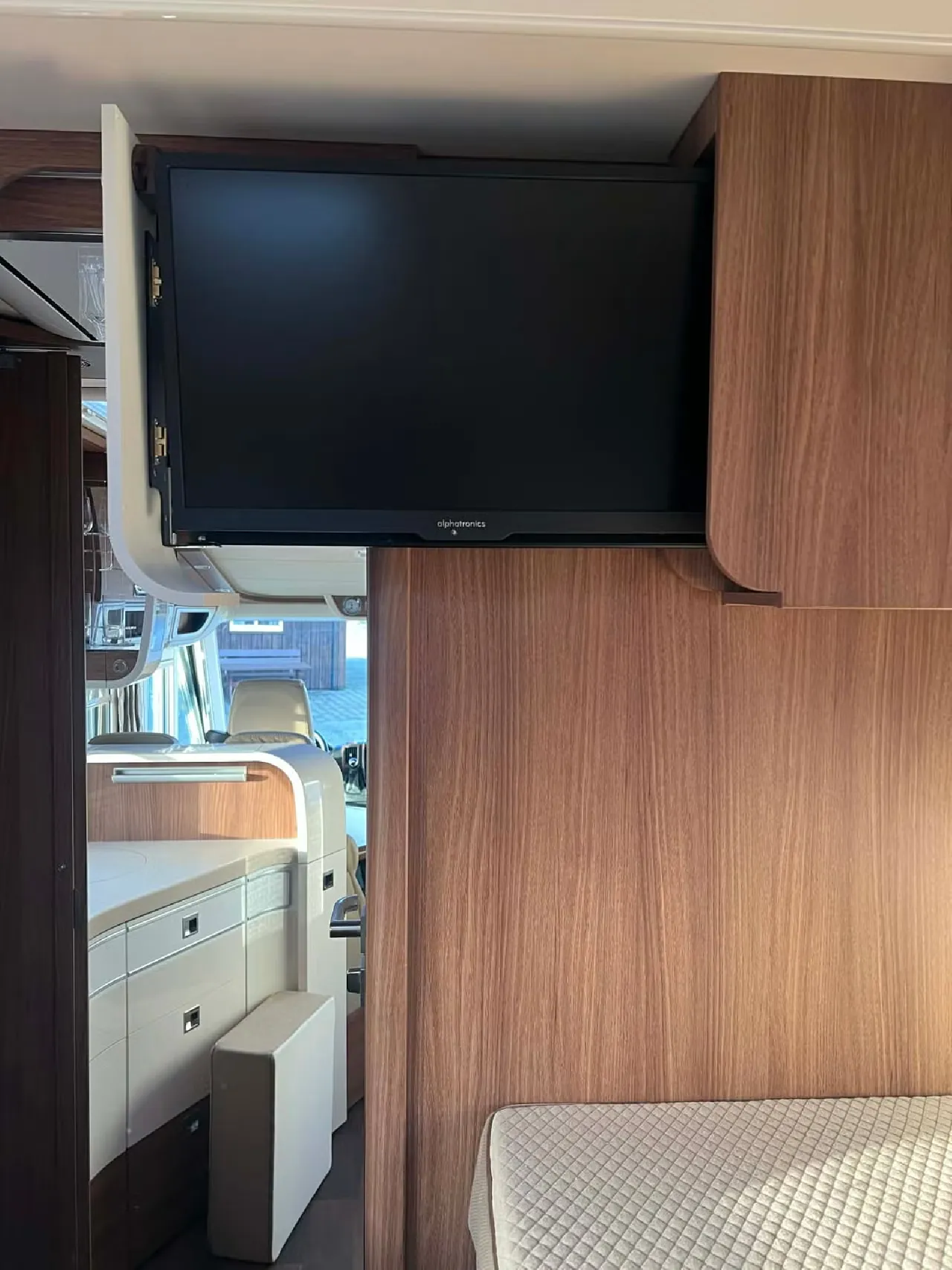 Carthago Chic E-line I 51 LE